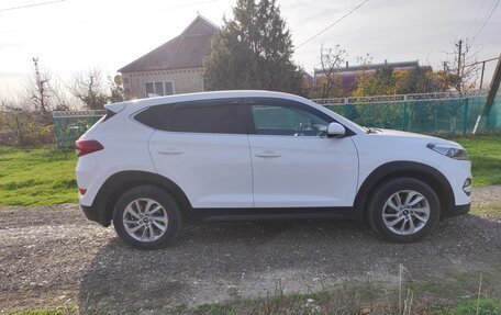 Hyundai Tucson III, 2017 год, 1 850 000 рублей, 6 фотография