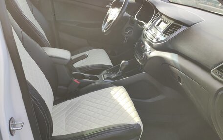 Hyundai Tucson III, 2017 год, 1 850 000 рублей, 8 фотография