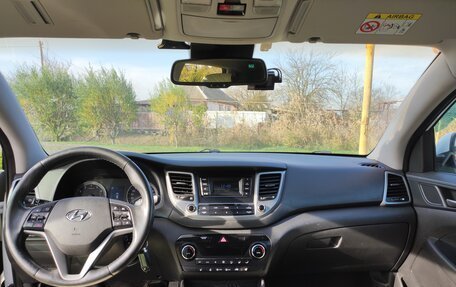 Hyundai Tucson III, 2017 год, 1 850 000 рублей, 13 фотография