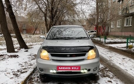 Toyota Ist II, 2002 год, 540 000 рублей, 1 фотография