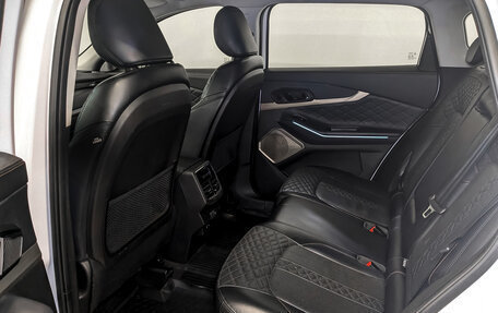 CheryExeed TXL, 2022 год, 1 660 000 рублей, 12 фотография