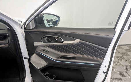 CheryExeed TXL, 2022 год, 1 660 000 рублей, 23 фотография