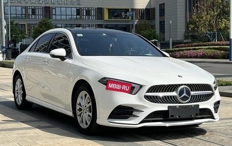 Mercedes-Benz A-Класс, 2021 год, 2 225 000 рублей, 1 фотография