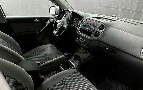 Volkswagen Tiguan I, 2011 год, 799 777 рублей, 11 фотография