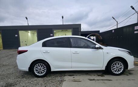 KIA Rio IV, 2018 год, 1 450 000 рублей, 4 фотография
