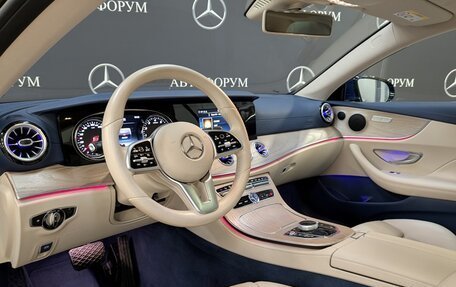 Mercedes-Benz E-Класс, 2020 год, 5 100 000 рублей, 10 фотография