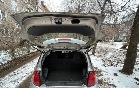 Toyota Ist II, 2002 год, 540 000 рублей, 14 фотография