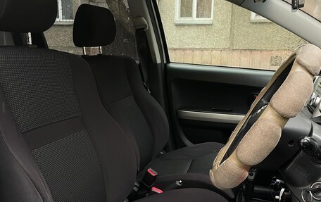 Toyota Ist II, 2002 год, 540 000 рублей, 16 фотография