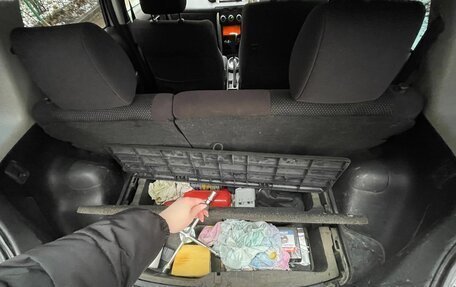 Toyota Ist II, 2002 год, 540 000 рублей, 23 фотография