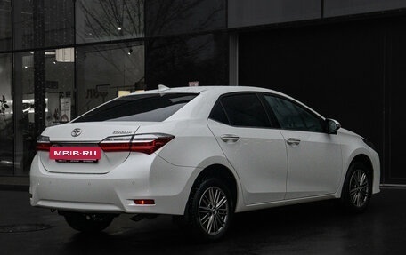 Toyota Corolla, 2018 год, 1 897 000 рублей, 5 фотография