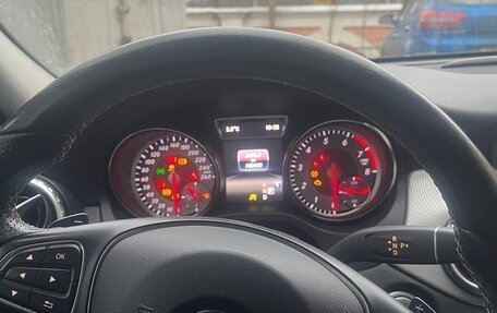 Mercedes-Benz GLA, 2016 год, 1 950 000 рублей, 4 фотография