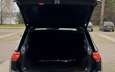 Volkswagen Tiguan II, 2018 год, 2 550 000 рублей, 9 фотография