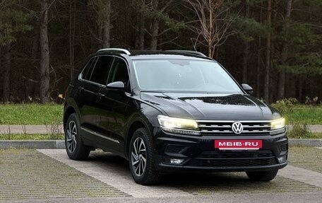 Volkswagen Tiguan II, 2018 год, 2 550 000 рублей, 4 фотография