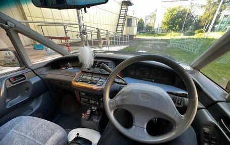 Toyota Estima III рестайлинг -2, 1995 год, 380 000 рублей, 22 фотография