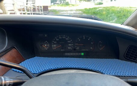 Toyota Estima III рестайлинг -2, 1995 год, 380 000 рублей, 20 фотография