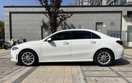 Mercedes-Benz A-Класс, 2021 год, 2 225 000 рублей, 2 фотография