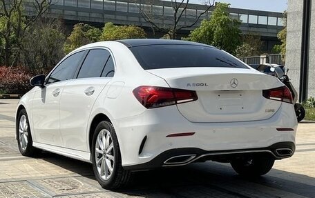 Mercedes-Benz A-Класс, 2021 год, 2 225 000 рублей, 11 фотография