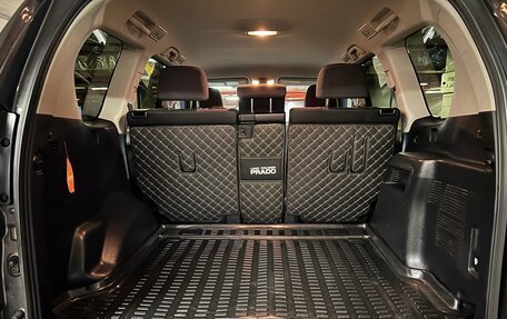 Toyota Land Cruiser Prado 150 рестайлинг 2, 2020 год, 4 900 000 рублей, 19 фотография