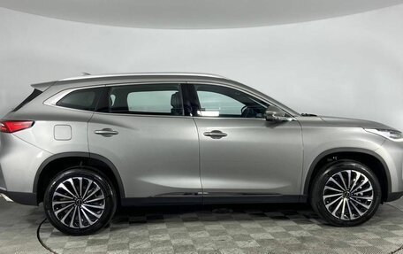 CheryExeed TXL, 2023 год, 2 650 000 рублей, 4 фотография