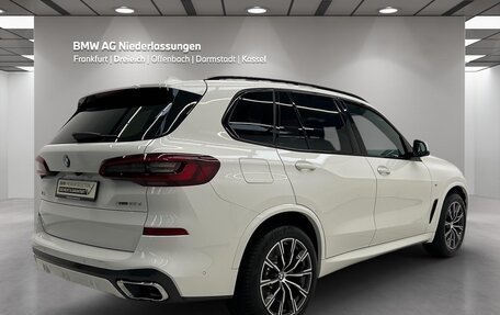 BMW X5, 2021 год, 6 786 000 рублей, 2 фотография