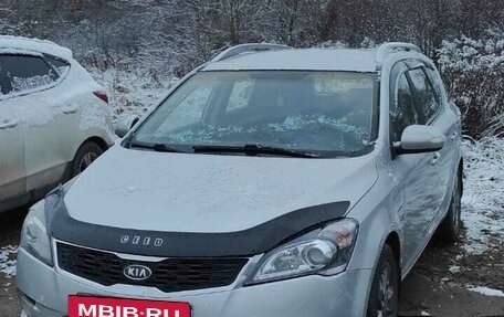 KIA cee'd I рестайлинг, 2010 год, 800 000 рублей, 7 фотография