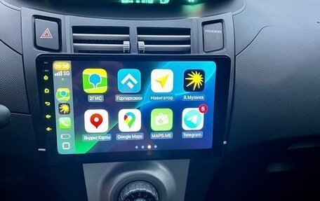 Toyota Yaris III рестайлинг, 2007 год, 770 000 рублей, 5 фотография