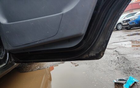 Hyundai Trajet I рестайлинг, 2003 год, 320 000 рублей, 19 фотография