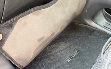 Toyota Kluger I, 2001 год, 1 320 000 рублей, 20 фотография