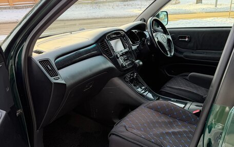 Toyota Kluger I, 2001 год, 1 320 000 рублей, 19 фотография