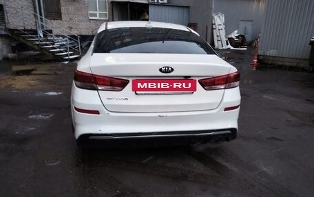 KIA Optima IV, 2018 год, 1 050 000 рублей, 5 фотография