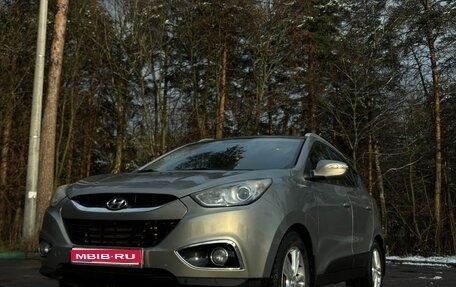 Hyundai ix35 I рестайлинг, 2010 год, 1 200 000 рублей, 1 фотография