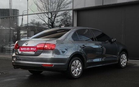 Volkswagen Jetta VI, 2012 год, 1 025 000 рублей, 5 фотография