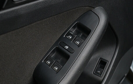 Volkswagen Jetta VI, 2012 год, 1 025 000 рублей, 15 фотография