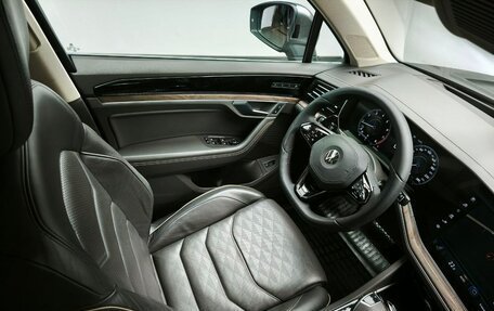 Volkswagen Touareg III, 2020 год, 5 200 000 рублей, 20 фотография