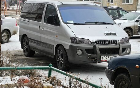 Hyundai Starex I рестайлинг, 2002 год, 650 000 рублей, 2 фотография