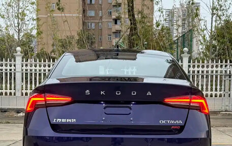 Skoda Octavia IV, 2022 год, 1 717 000 рублей, 4 фотография