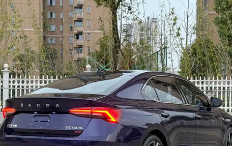 Skoda Octavia IV, 2022 год, 1 717 000 рублей, 8 фотография