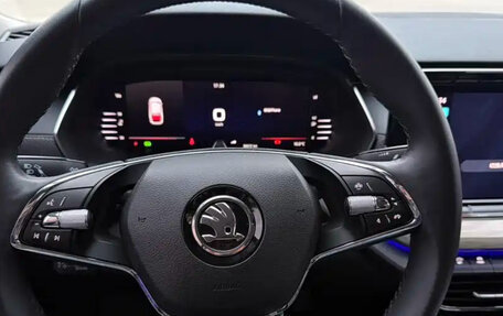 Skoda Octavia IV, 2022 год, 1 717 000 рублей, 7 фотография