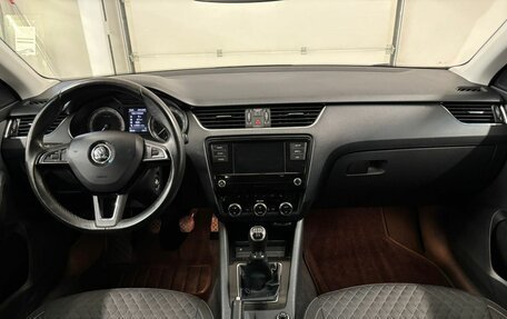 Skoda Octavia, 2017 год, 1 599 000 рублей, 12 фотография