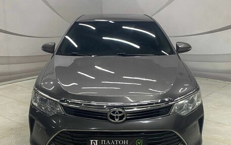 Toyota Camry, 2015 год, 1 717 000 рублей, 2 фотография
