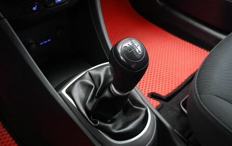 Hyundai Solaris II рестайлинг, 2011 год, 599 000 рублей, 11 фотография