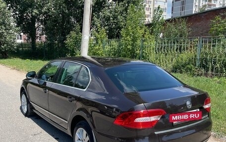 Skoda Superb III рестайлинг, 2013 год, 1 250 000 рублей, 2 фотография