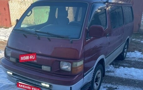 Toyota HiAce H100, 1991 год, 550 000 рублей, 3 фотография