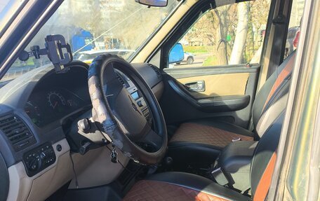 ЛуАЗ Patriot, 2013 год, 700 000 рублей, 9 фотография