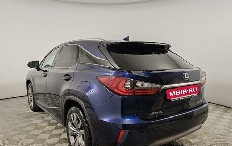 Lexus RX IV рестайлинг, 2017 год, 3 799 000 рублей, 7 фотография