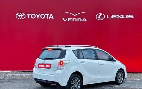 Toyota Verso I, 2013 год, 1 370 000 рублей, 4 фотография