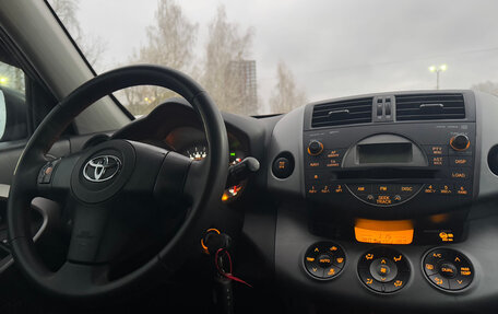 Toyota RAV4, 2007 год, 1 099 000 рублей, 13 фотография