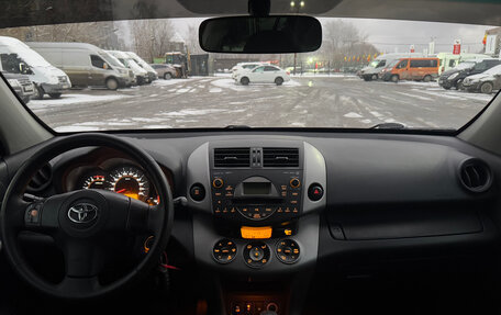 Toyota RAV4, 2007 год, 1 099 000 рублей, 12 фотография