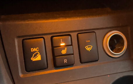 Toyota RAV4, 2007 год, 1 099 000 рублей, 17 фотография