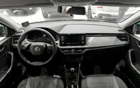 Skoda Rapid II, 2021 год, 1 220 000 рублей, 17 фотография